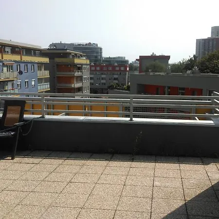 Hayay Rooms Own Toilet - Clima - Parking