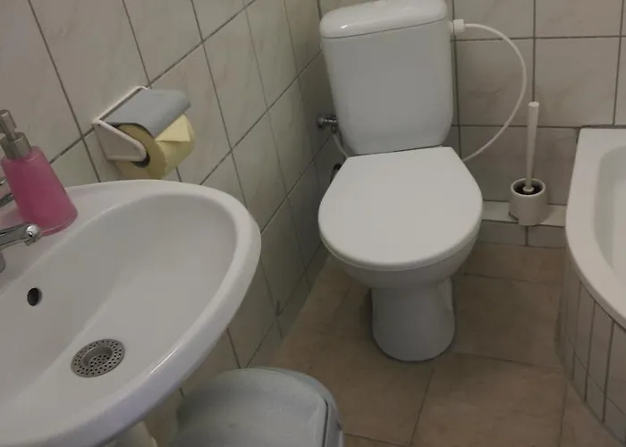 Einsteinova Petrzalka Station * ブラチスラヴァ